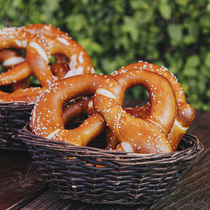 Fresh-baked salted pretzels at Bratz Y'all